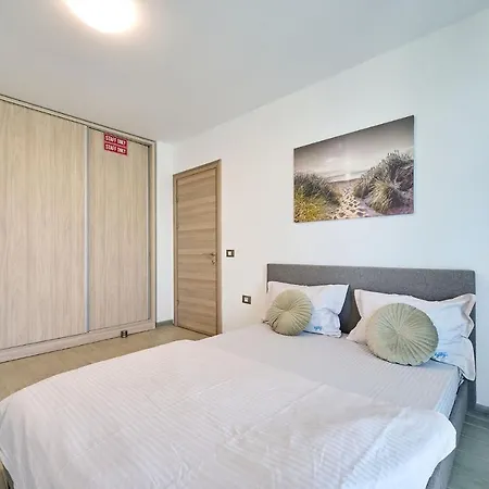 Appartement Floor Sea View N Pools