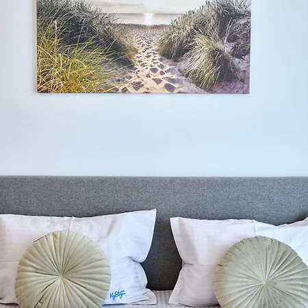 Floor Sea View N Pools